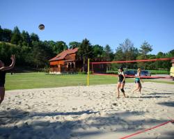Dwor Bistuszowa - boisko do Siatkówki Plażowej