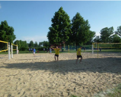 Boiska do siatkówki plażowej