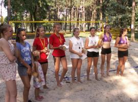 WAKACYJNY TURNIEJ SIATKÓWKI PLAŻOWEJ